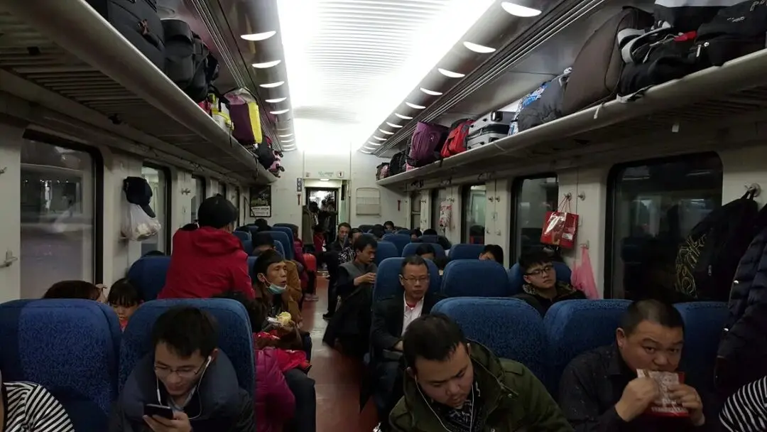 一年一度的硬座之旅