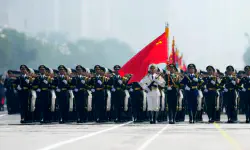 Featured image of post 当外国人看93阅兵时，他们在看什么