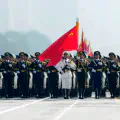 当外国人看93阅兵时，他们在看什么