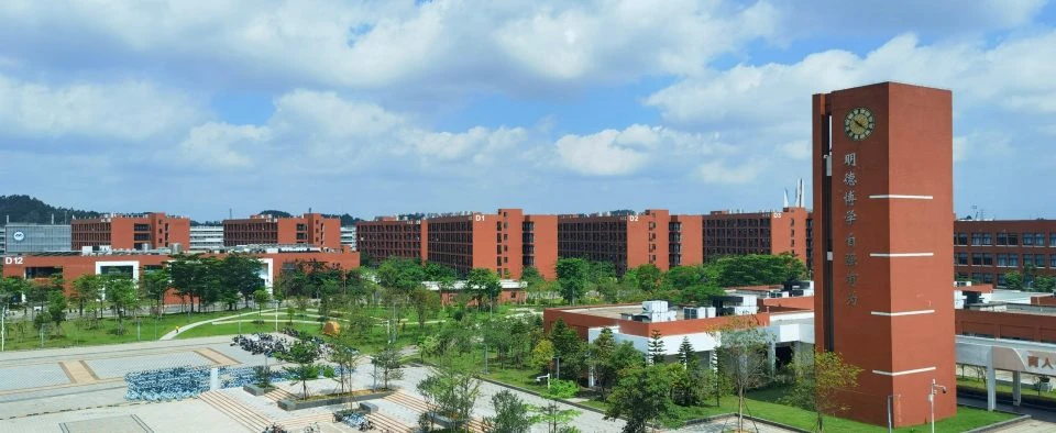 Featured image of post 当我在大学现场听罗翔老师讲课时，我在听什么