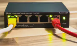 Featured image of post 电脑桌理线改造